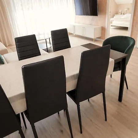 Iris Apartament *